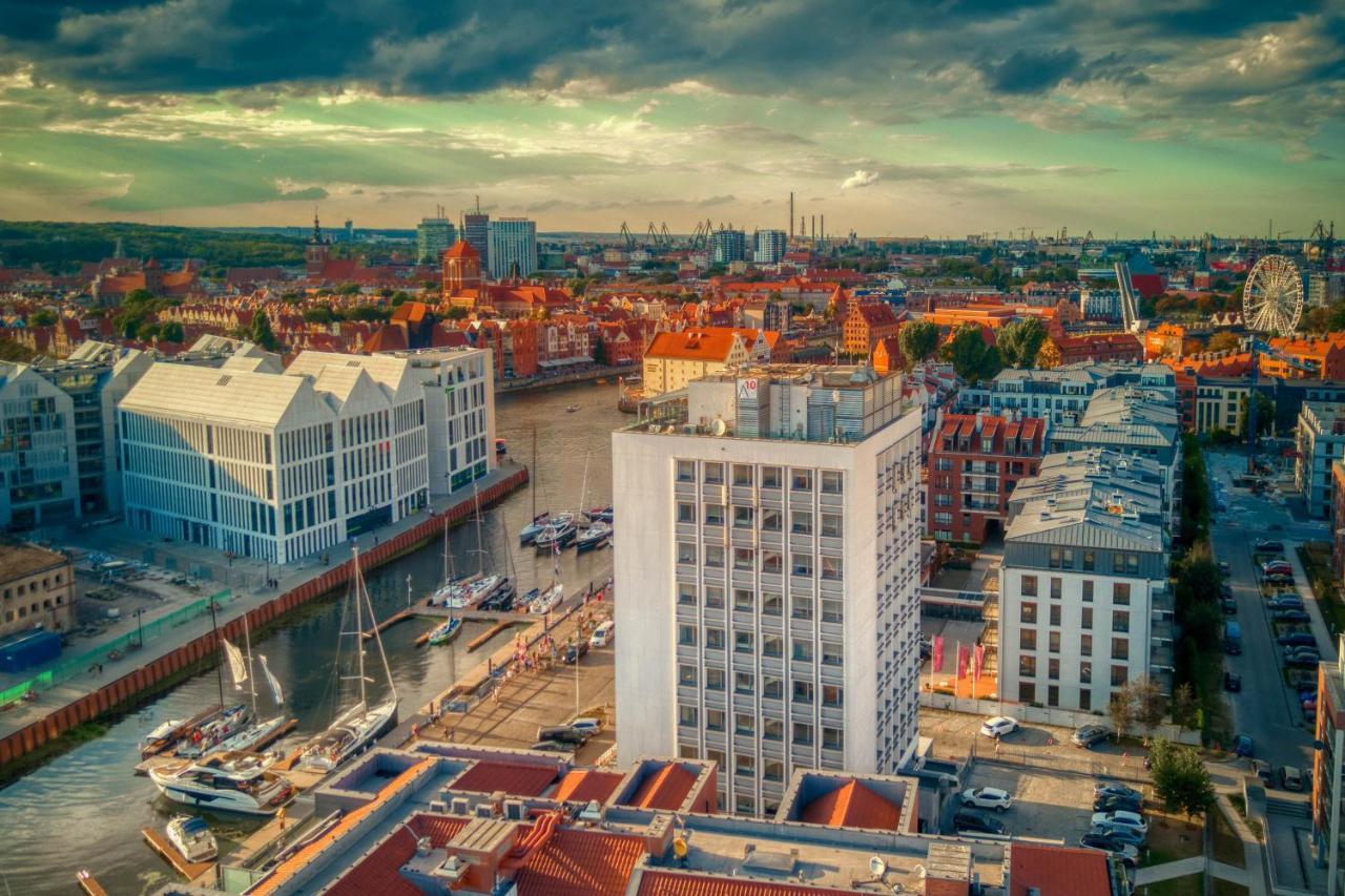 Hotel Marina Club Old Town View กดัญสก์ ภายนอก รูปภาพ