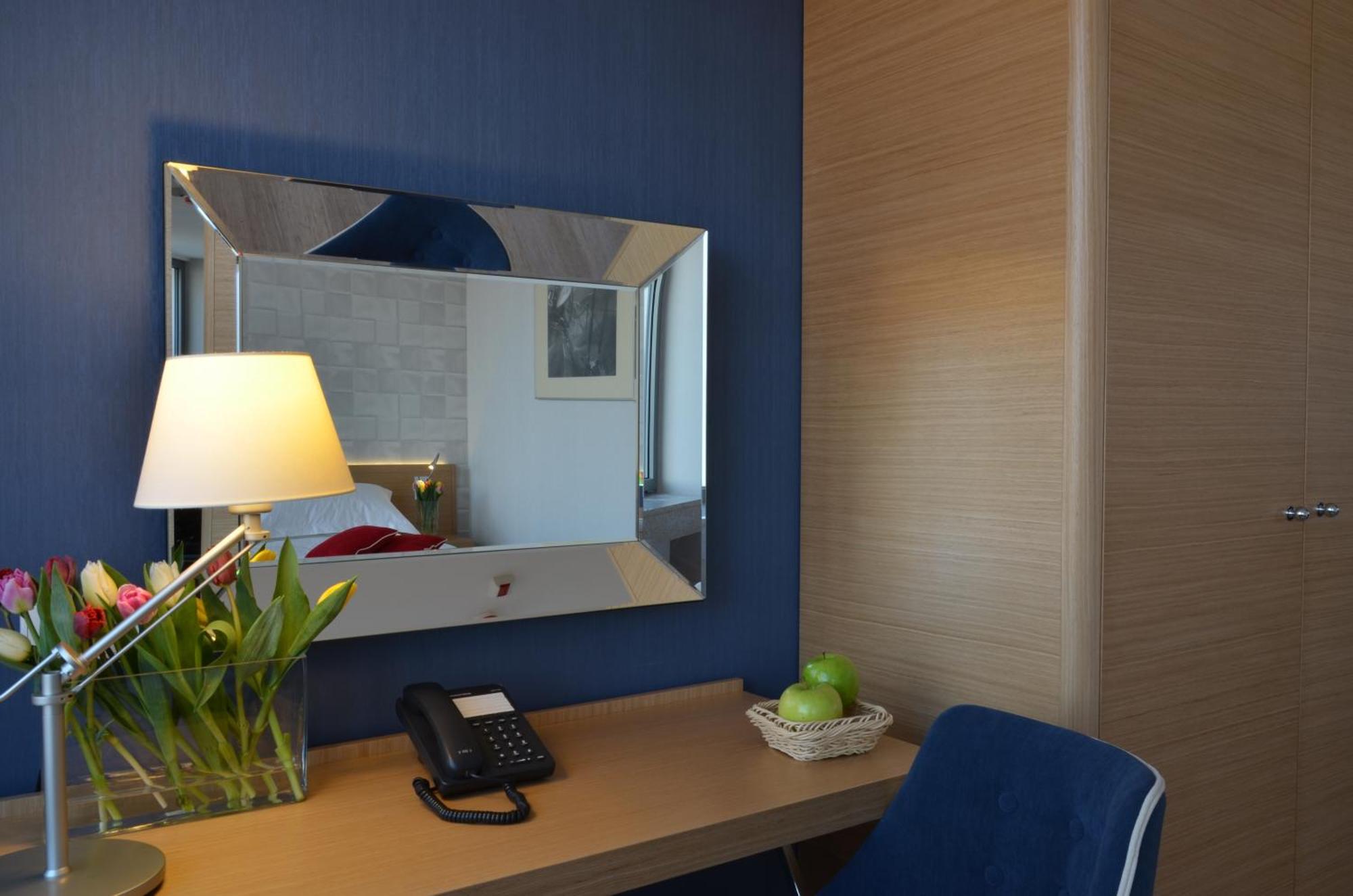 Hotel Marina Club Old Town View กดัญสก์ ภายนอก รูปภาพ