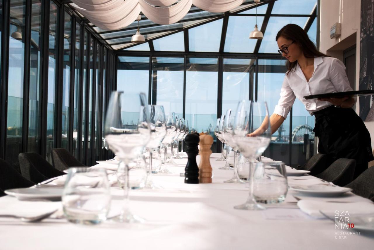 Hotel Marina Club Old Town View กดัญสก์ ภายนอก รูปภาพ